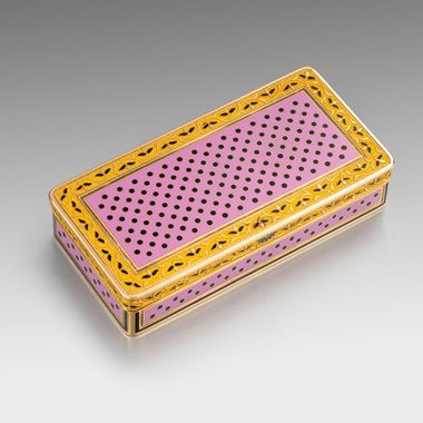 A two-colour gold and enamel snuff box
