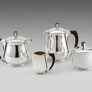 A French Art Deco Tea & Coffee Set 