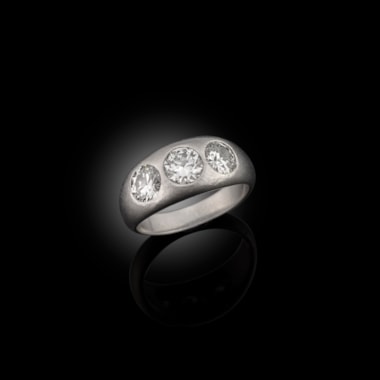 A three-stone gypsy ring, Circa 1900
