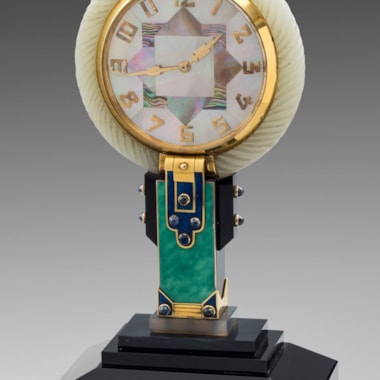 A Wonderful Art Deco Geometric Design Clock