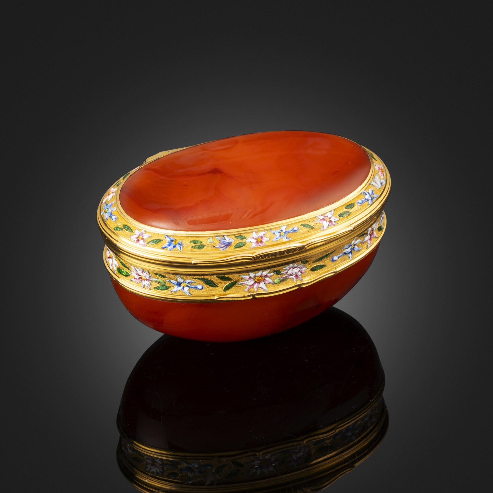 Louis XV enamelled gold mounted carnelian oval box