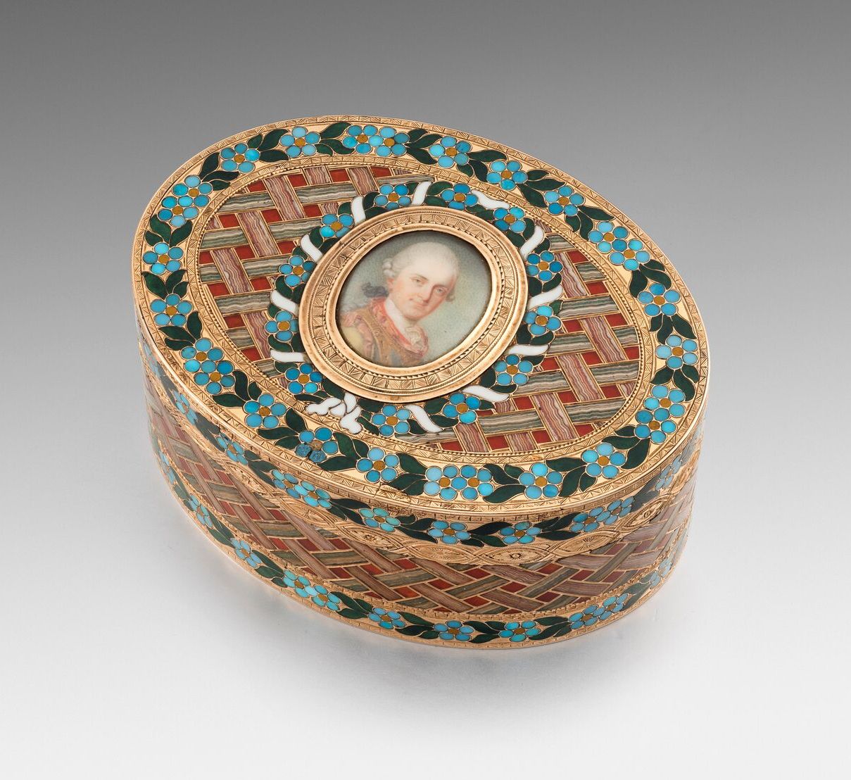 A Gold and Hardstone Portrait Snuff Box Presented by Frederick Augustus III, Elector of Saxony, to the Danish Envoy Christian Sehestedt Juul