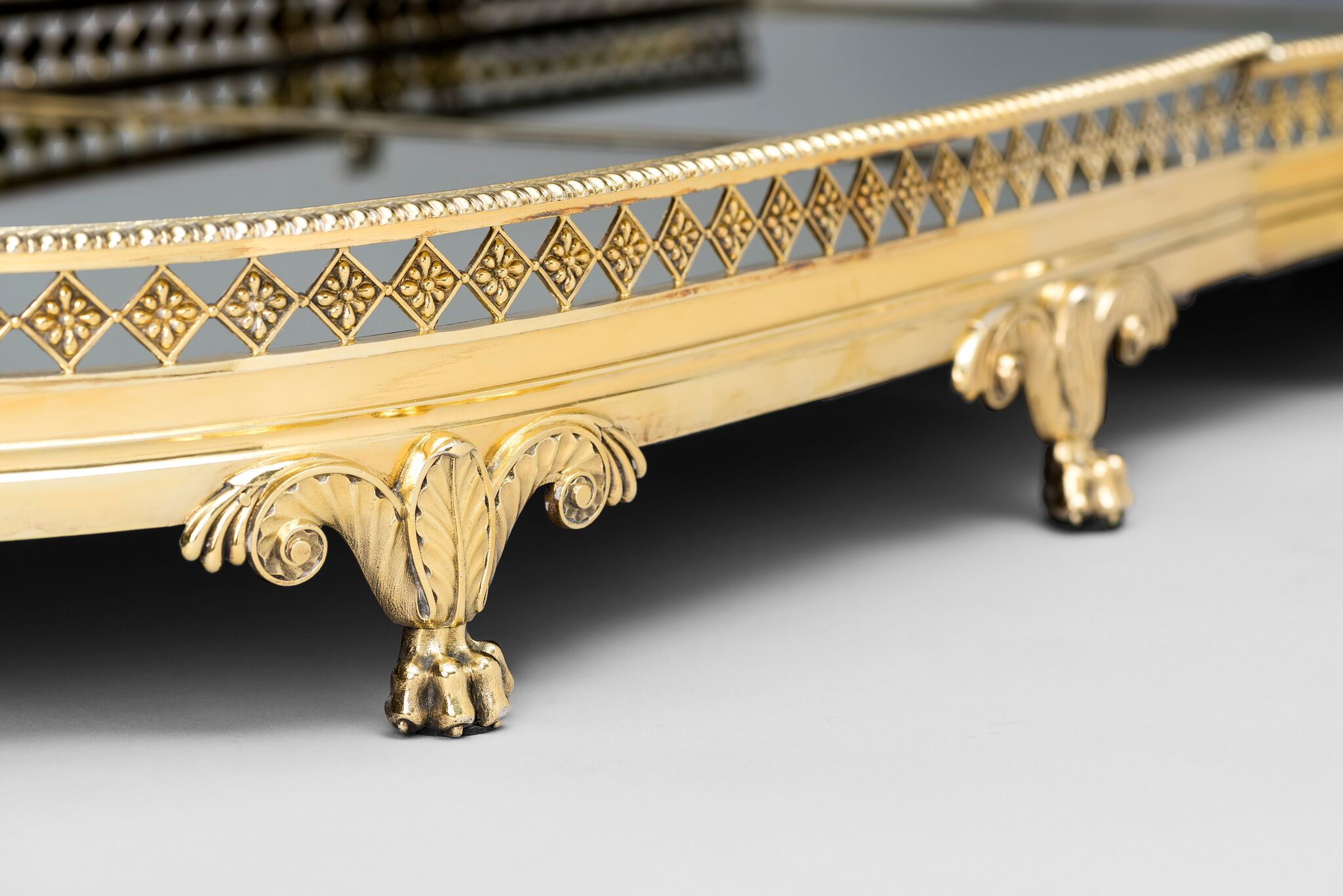 A Highly Important Royal Mirror Plateau 