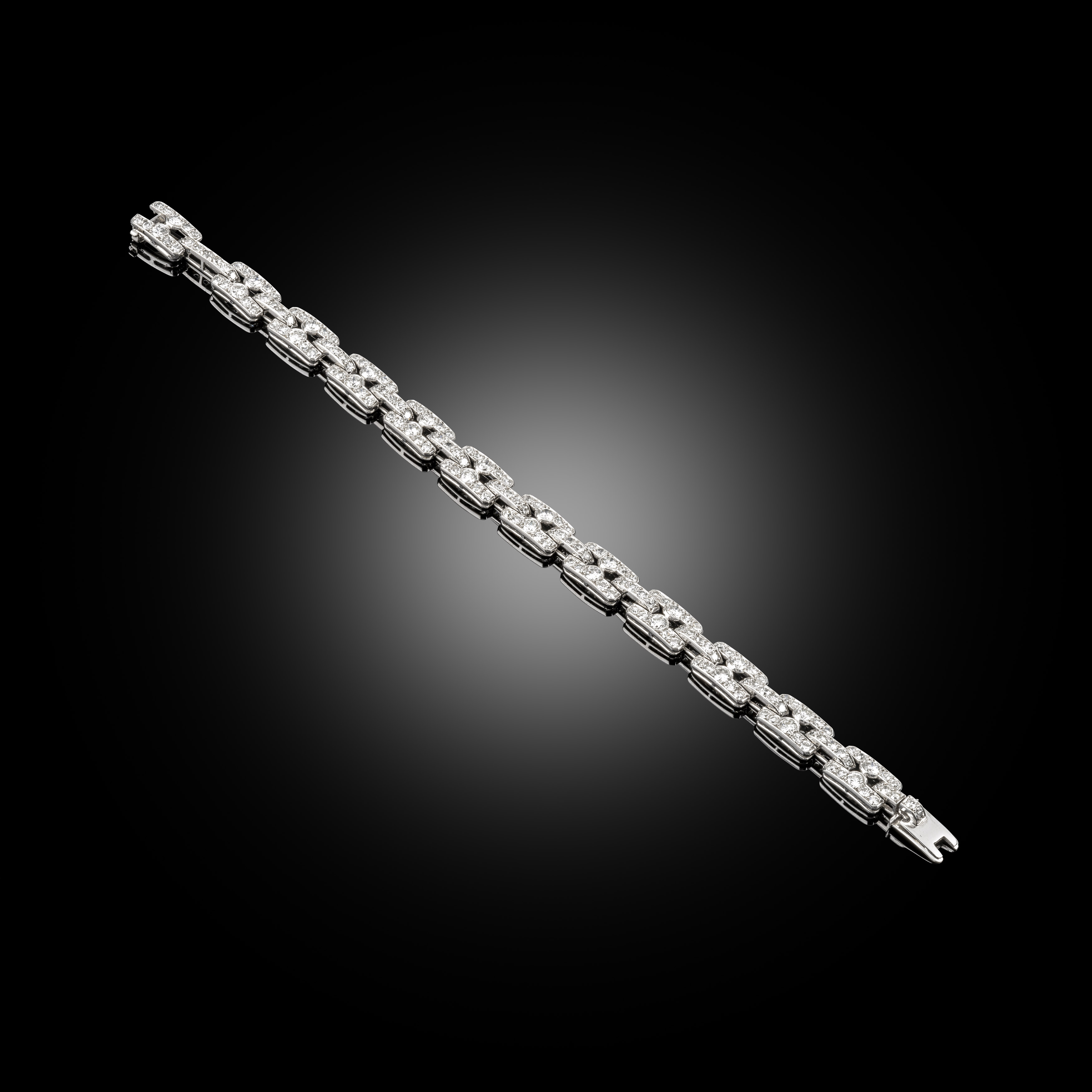 An Art Deco diamond bracelet, circa 1915