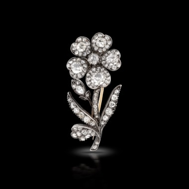 An en tremblant antique flower brooch, circa 1860