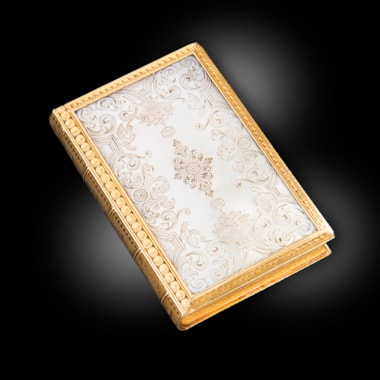 A Rare 18th Century Gold & Mother of Pearl Box
