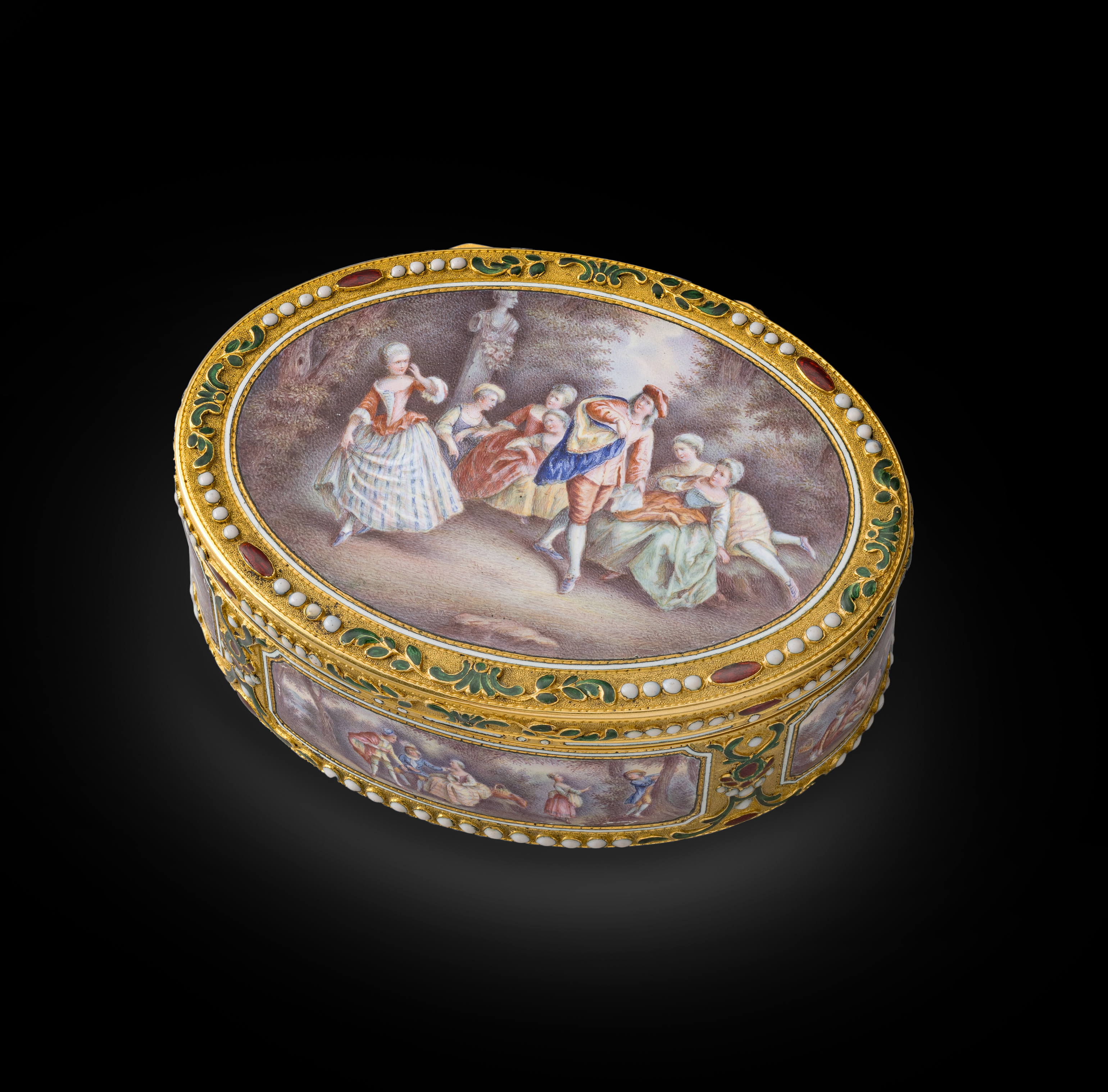 A German Gold & Enamel Snuff Box