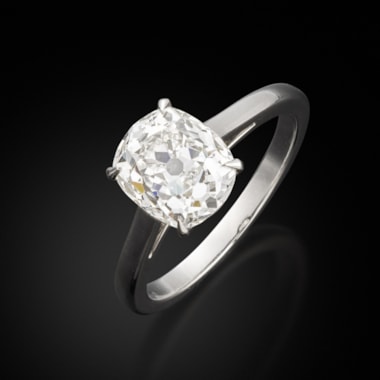 An 2.82ct old mine cut diamond ring