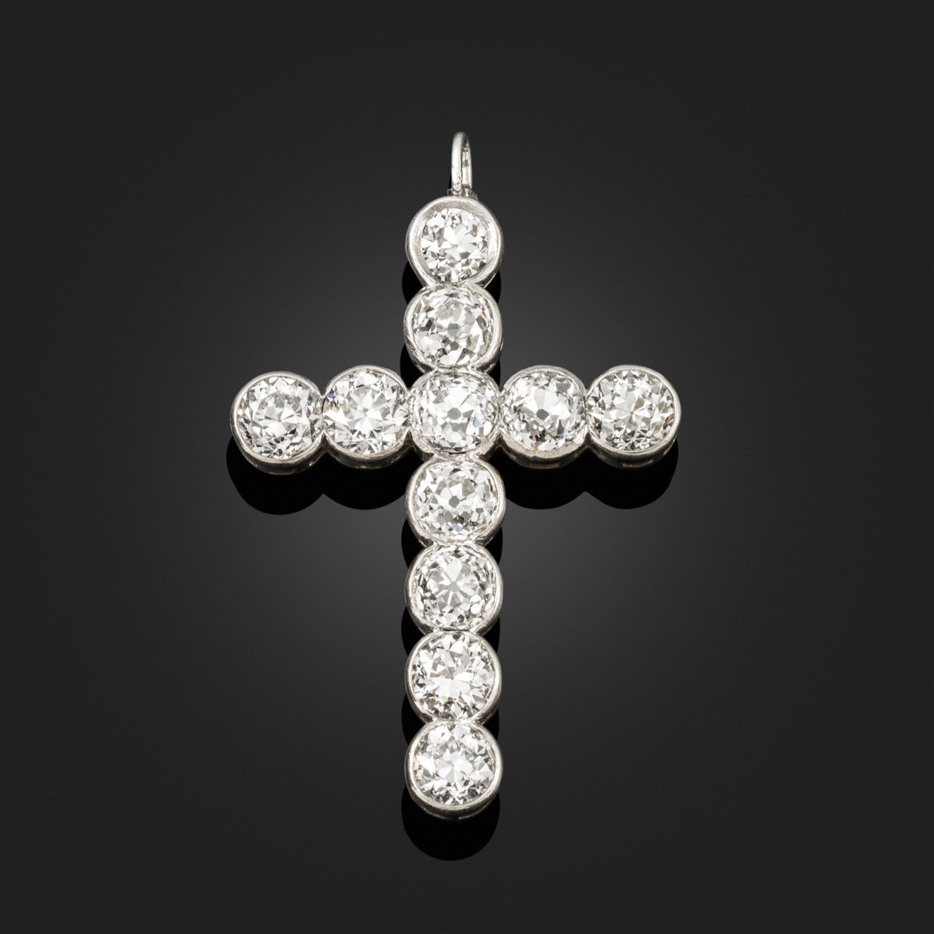 Early 20th century diamond cross pendant, circa 1915