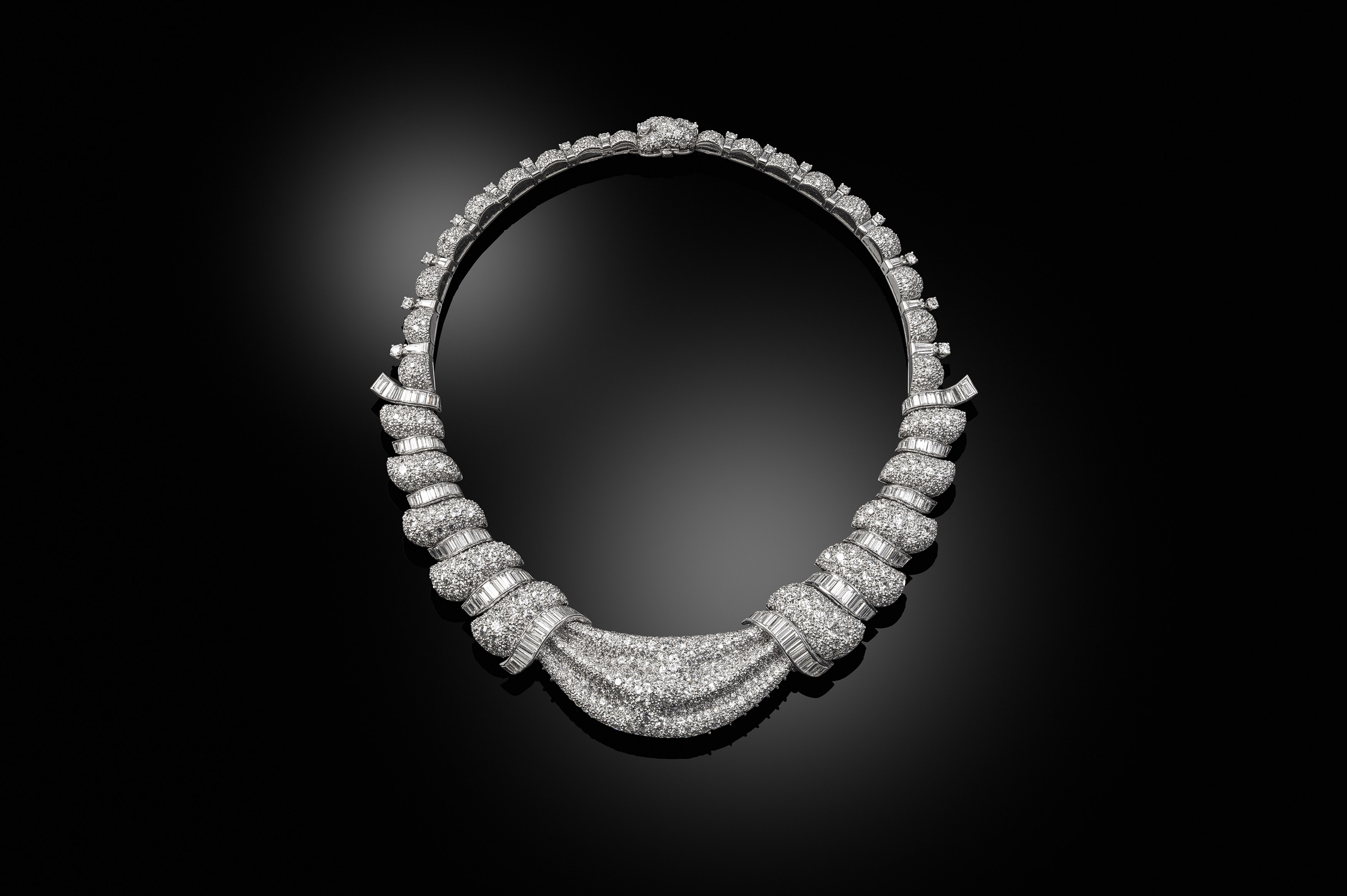 An Impressive Mid-Century Diamond Collar