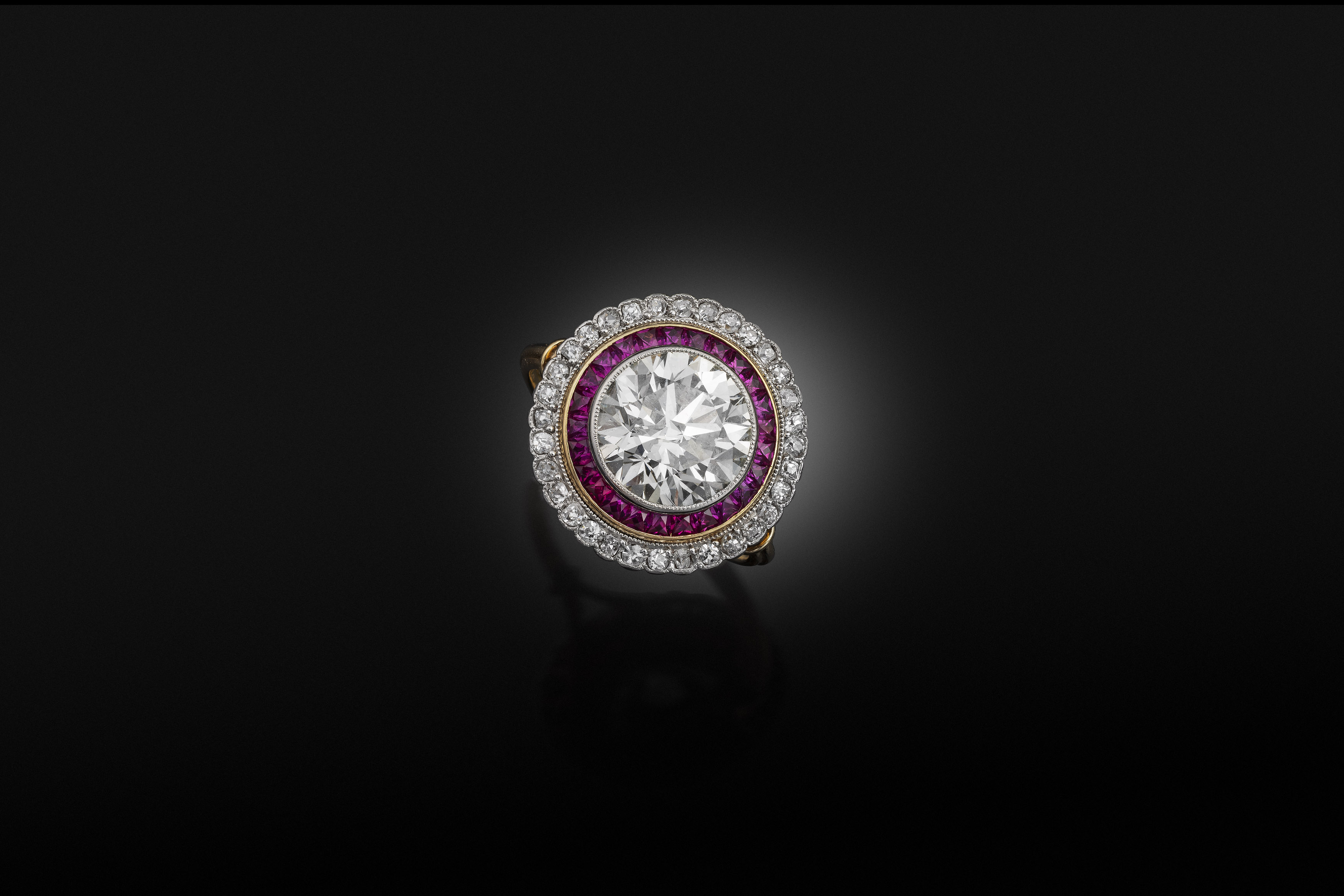 An Early 20th Century Diamond and Ruby Ring, circa 1900