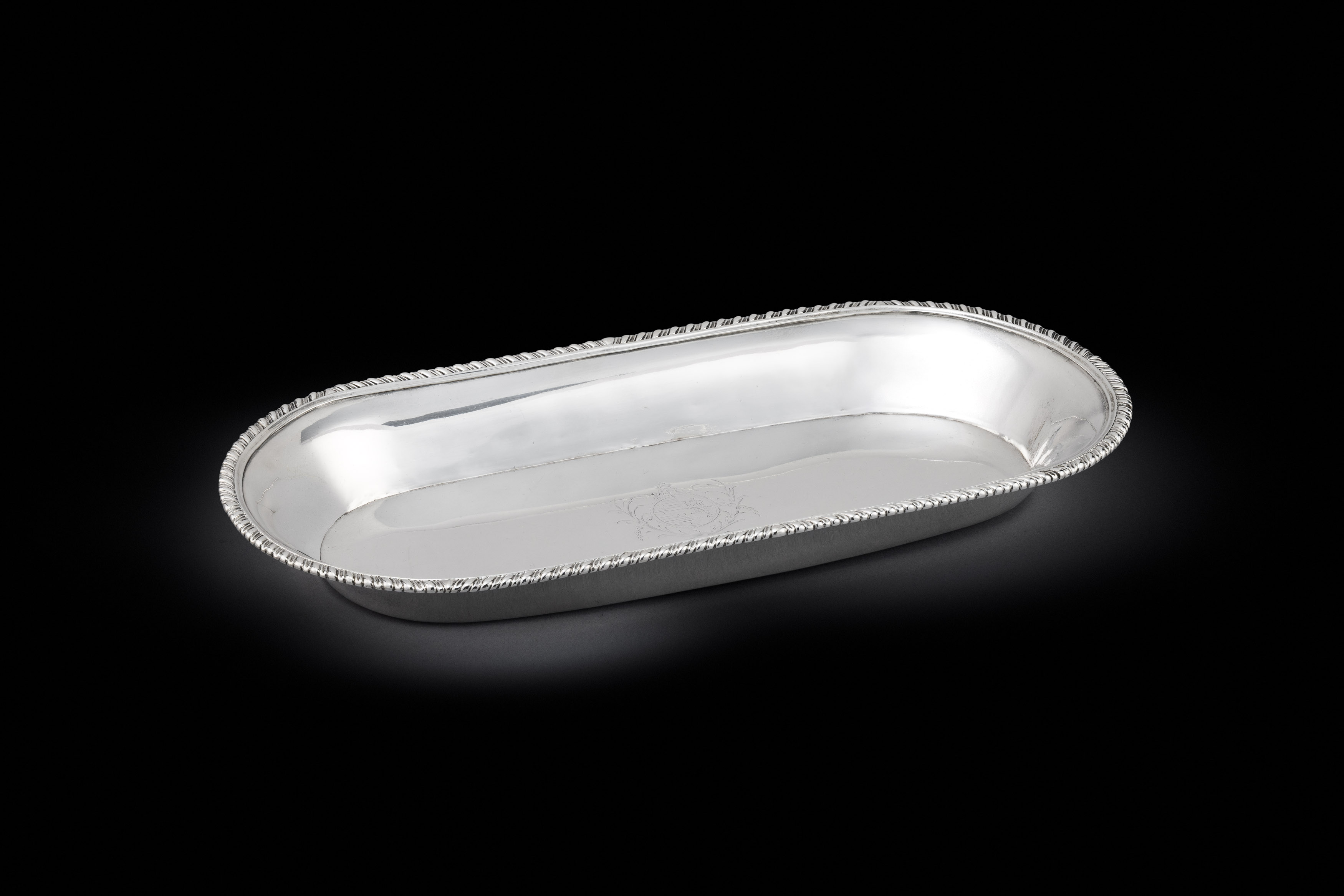 A Victorian bread bowl /knife tray